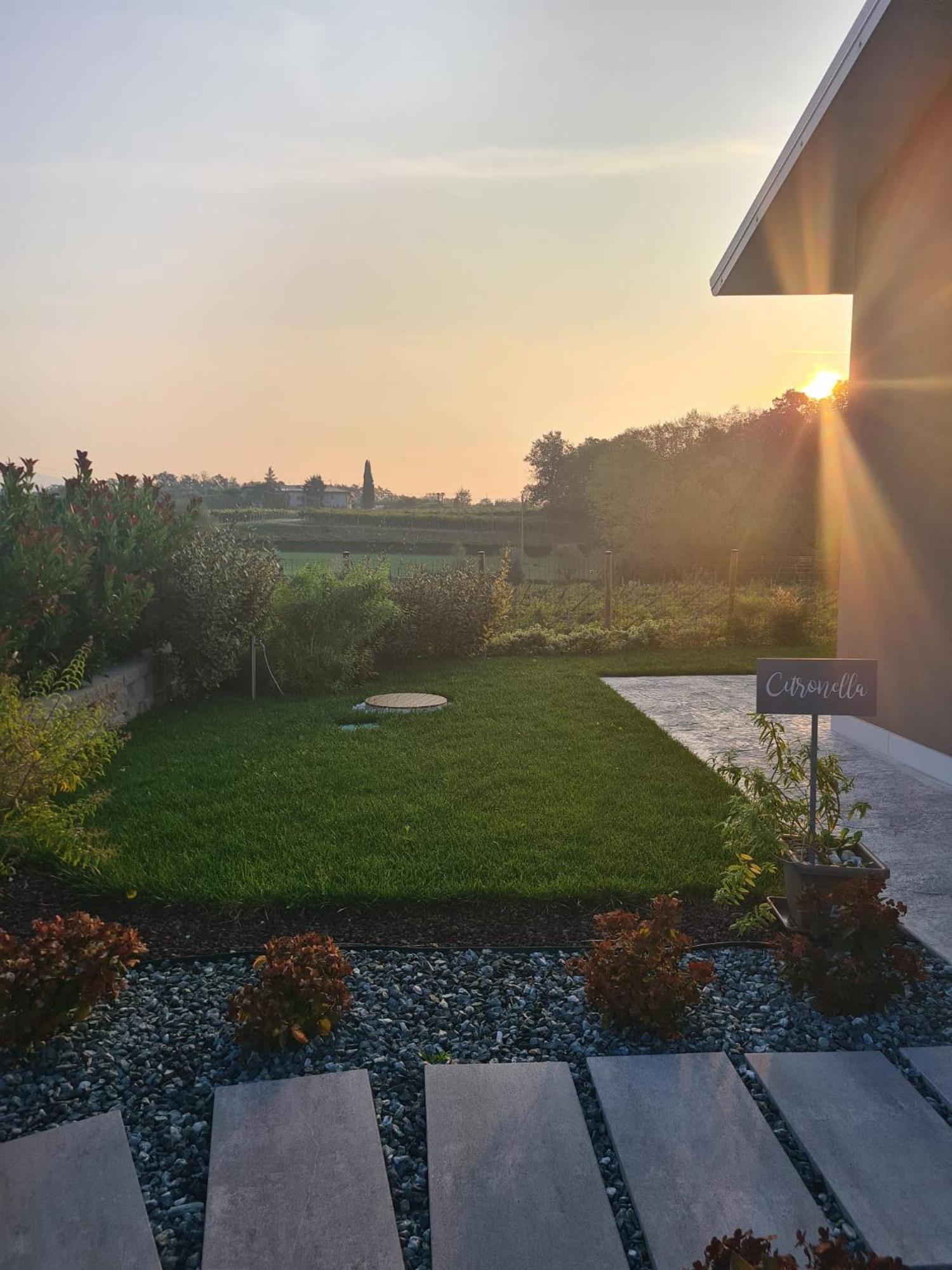 Residence Le Aromatiche Cavaion Veronese Eksteriør bilde